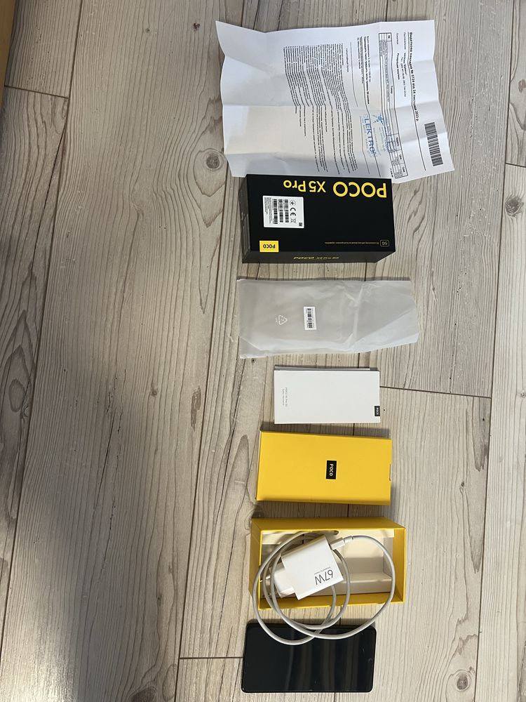 Телефон Poco X5 Pro