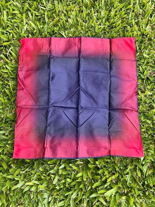 Lenço Christian Dior em Seda Azul e Vermelho