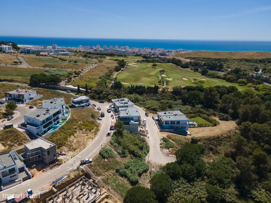 Terreno para Construção, Funchalinho, Licenças Pagas