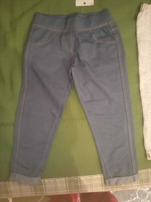 Legings e calças novas