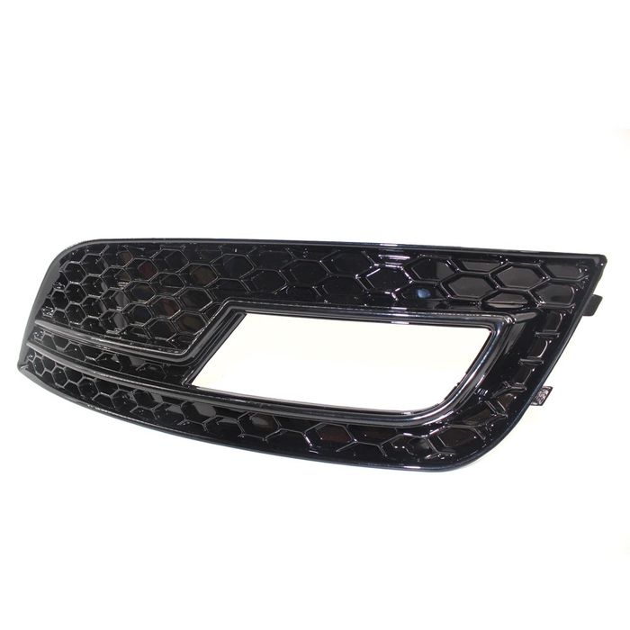 Решітка переднього бампера Audi A4 B8 2012-2016 Black