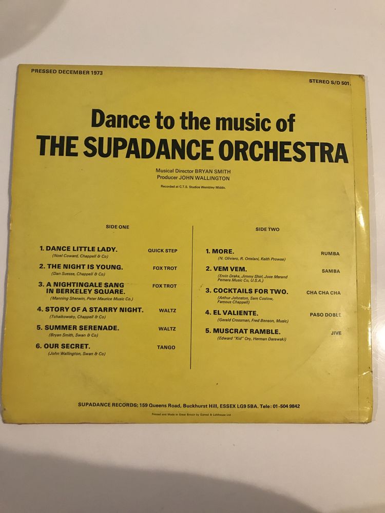 Winyl dance to the music of the supadance orchestra dance little baby
