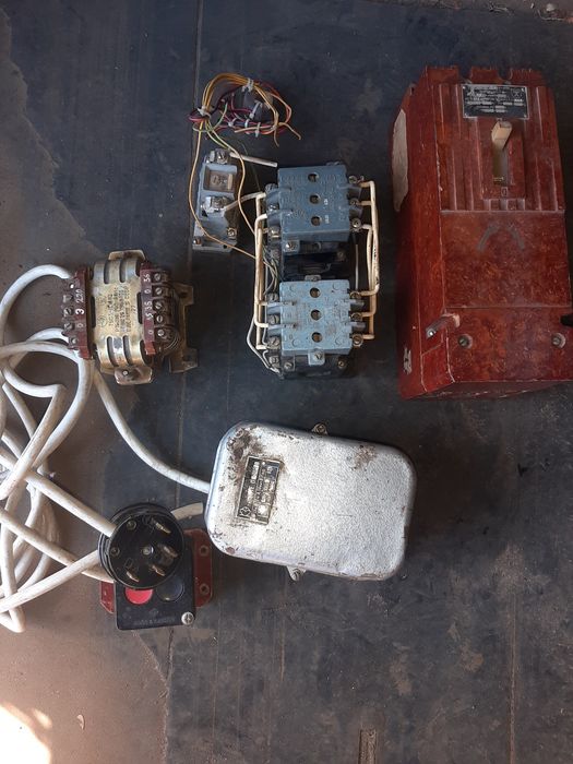 Трансформаторы тока 0.16квт.