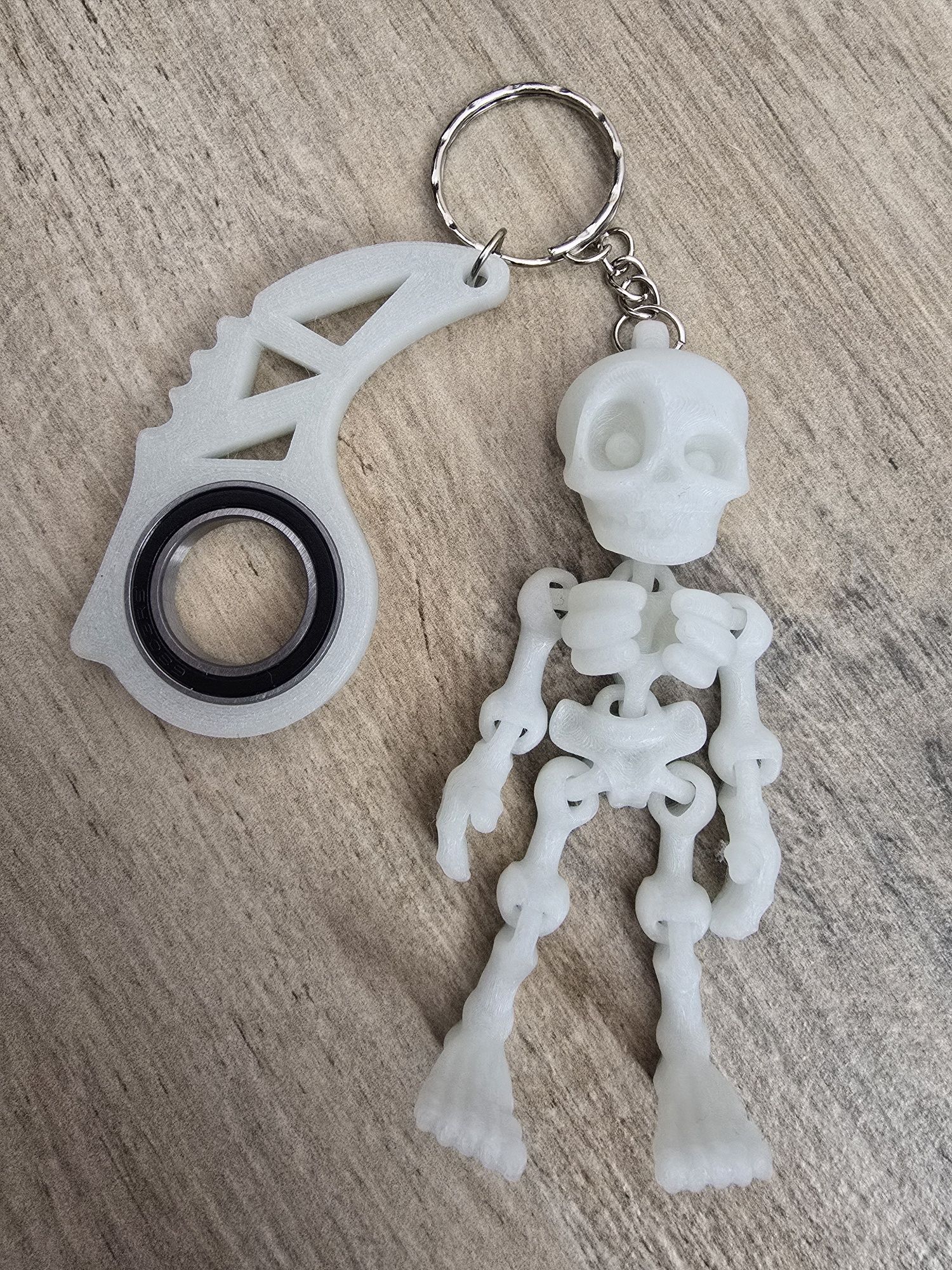 Brelok Szkielet Nocny Blask + KeySpinner 3D - Keyrambit KeyFlipper