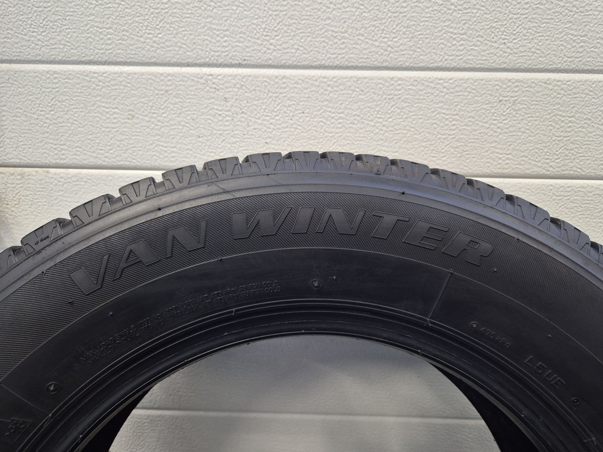 215/65 R16 C Zimowe