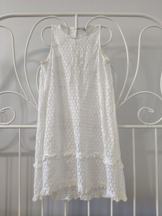 Stradivarius koronkowa sukienka letnia plażowa S