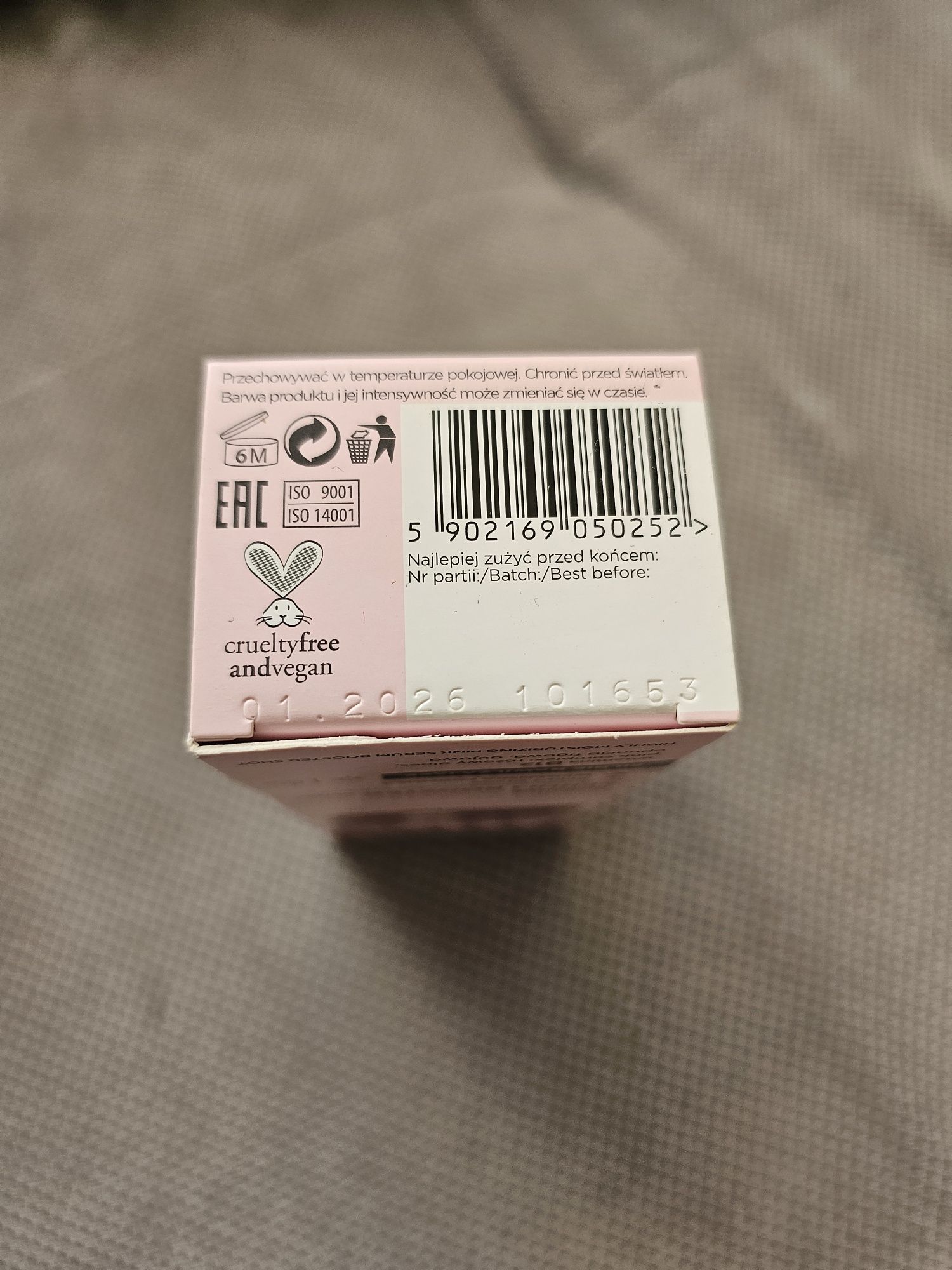 Bielenda silnie nawilżające RÓŻOWE SERUM BOOSTER SHOT, Love Skin