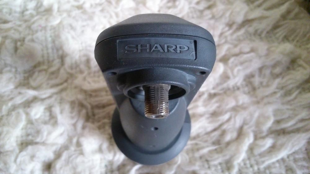 Konverter SHARP do odbiornika satlitarnego.