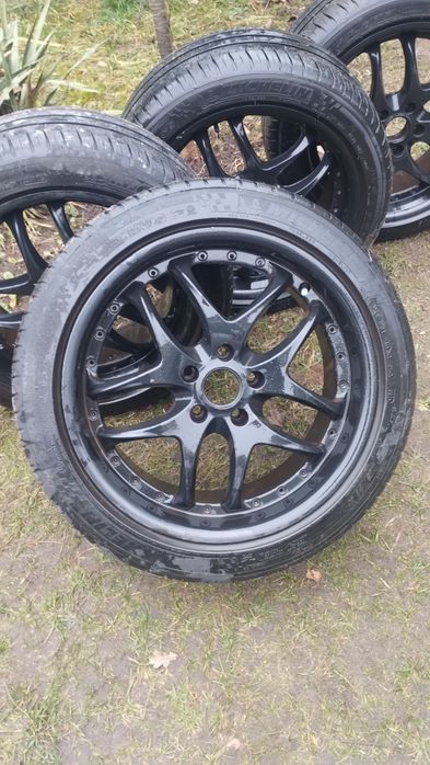 Титани 225/45R18  Розболтовка 5/112