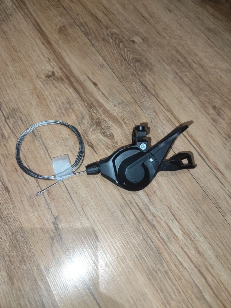 Prawa manetka Shimano cues 10speed