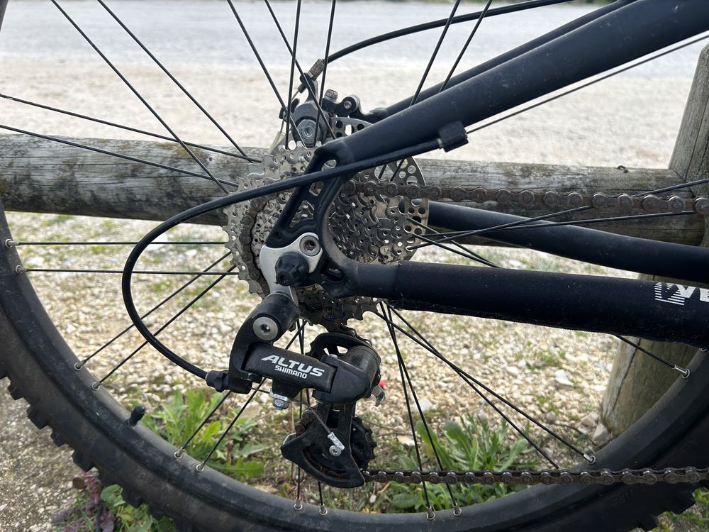 Bicicleta praticamente não usada