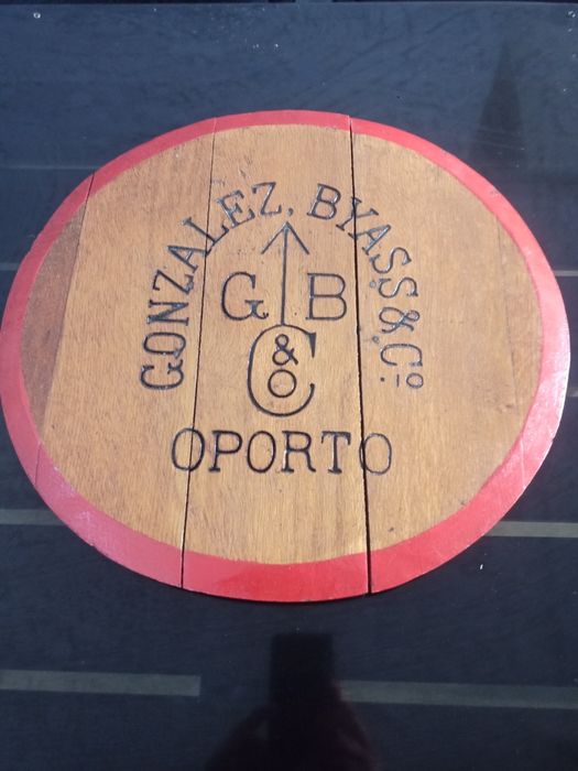 Tampa de pipa para mesa
