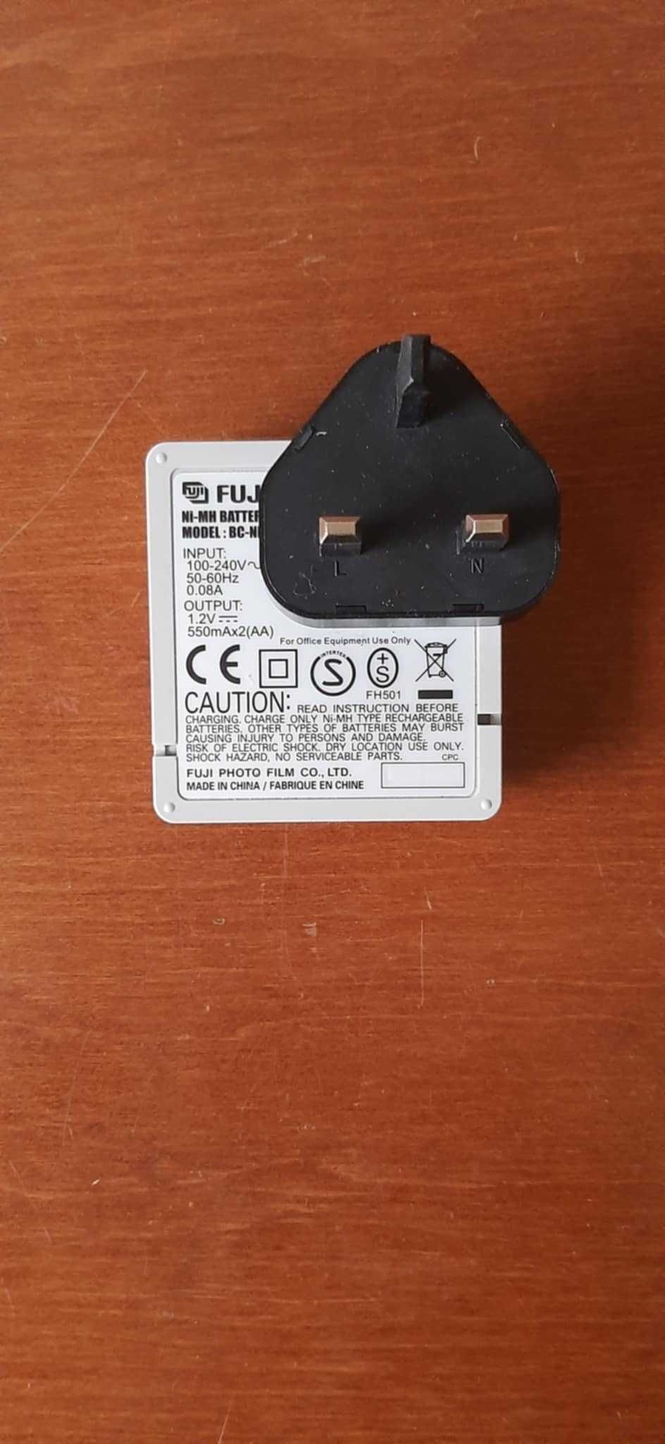 Ładowarka do akumulatorów baterii AA Fujifilm BC-NH02 | angielska