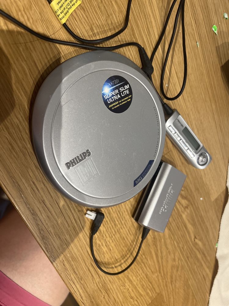 Cd player philips ax720I super slim ultra lite