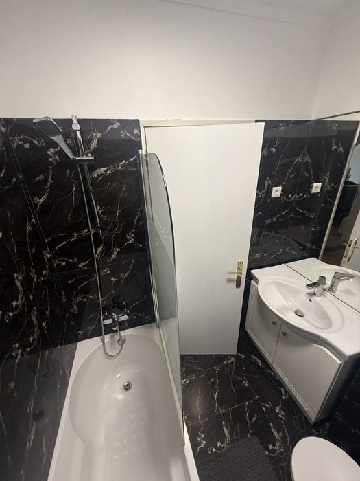 Quarto para casal em Odivelas a 600 m da estação