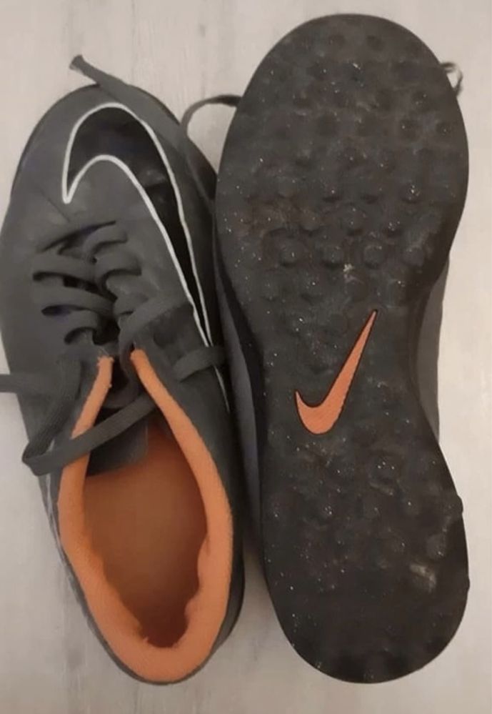 Halówki Nike rozmiar 36