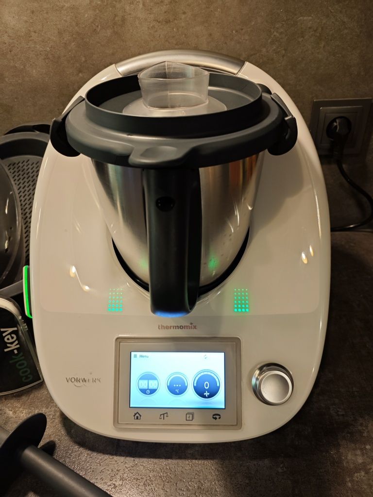 Thermomix 5 tm5 z akcesoriami i cookidoo
