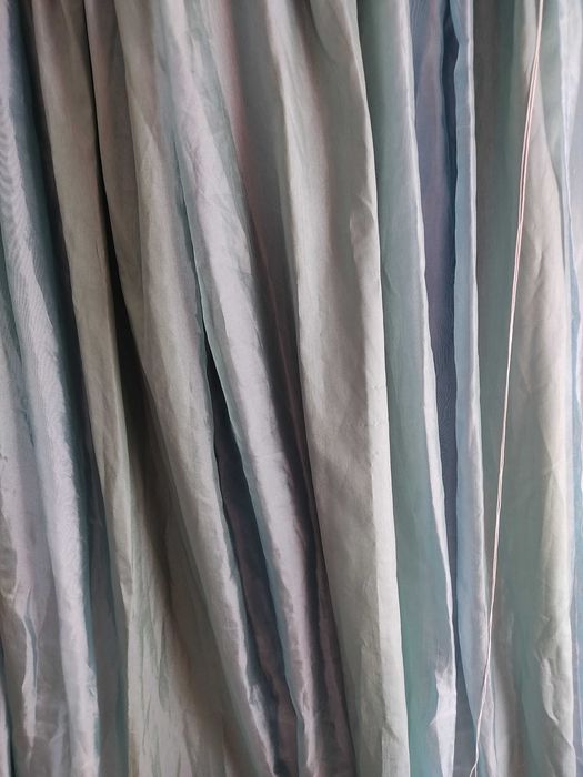 Par de Cortinados