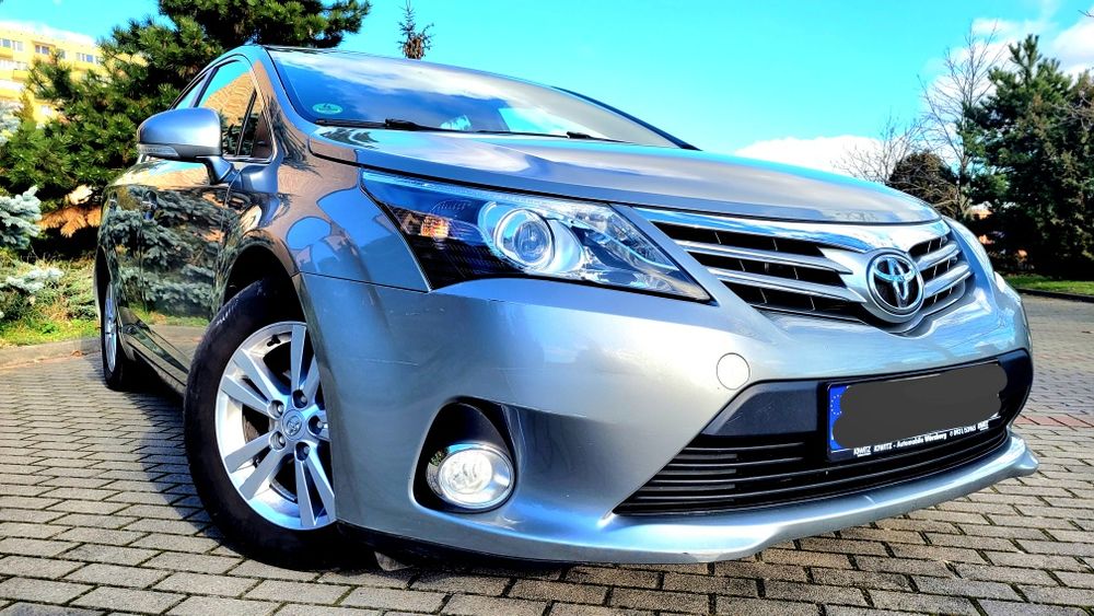 JAK NOWA!!NIEzawodna Toyota Avensis Silnik 1.8 benzyna!Zamiana