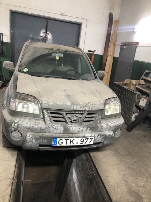 Nissan X-Trail 2.2 без торгу
