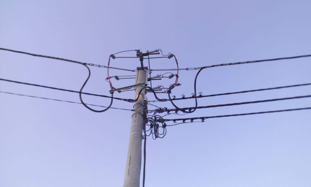 transformator elektryk energetyka zasilanie plac budowy odgrom sieć nn