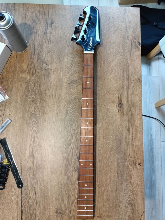 Gitara Basowa Epiphone Thunderbird IV VS - Okazja Cenowa / Wyprzedaż