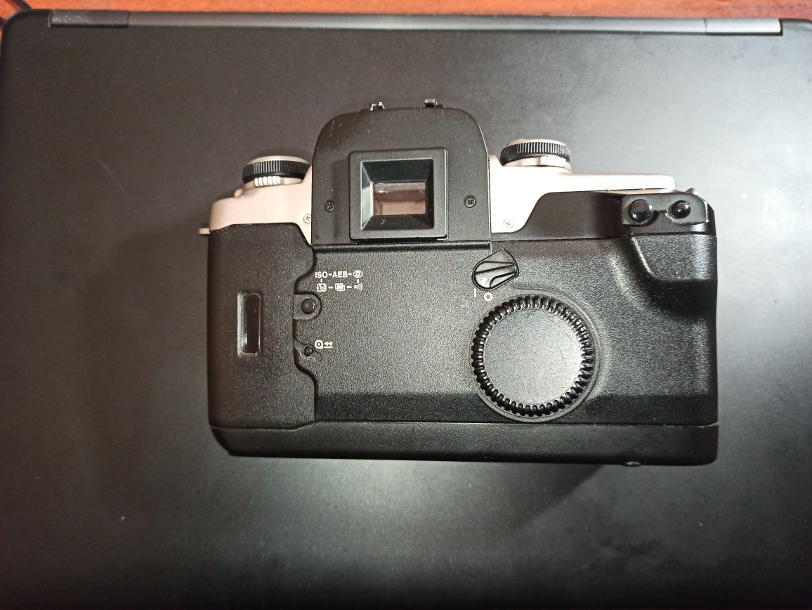Пльоночний фотоаппарат canon eos 50