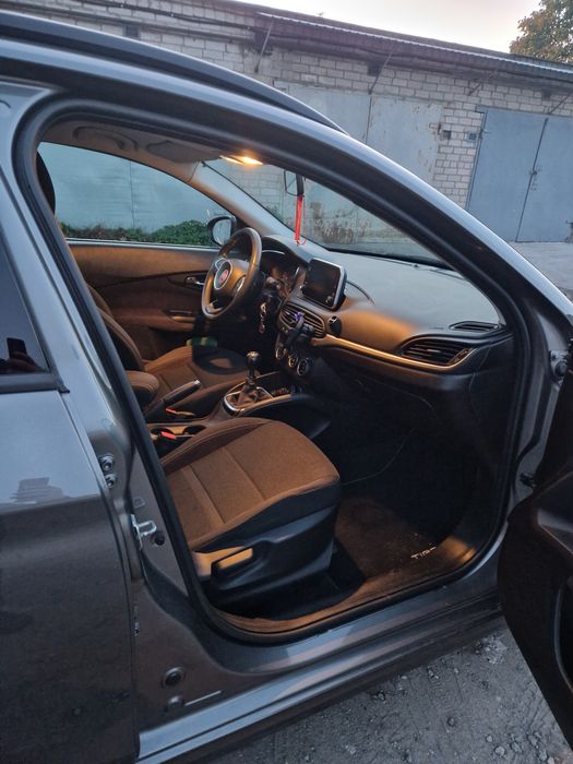 Фіат тіпо  1.6 дизель.