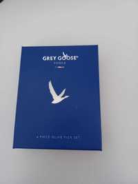 Grey Goose pick set