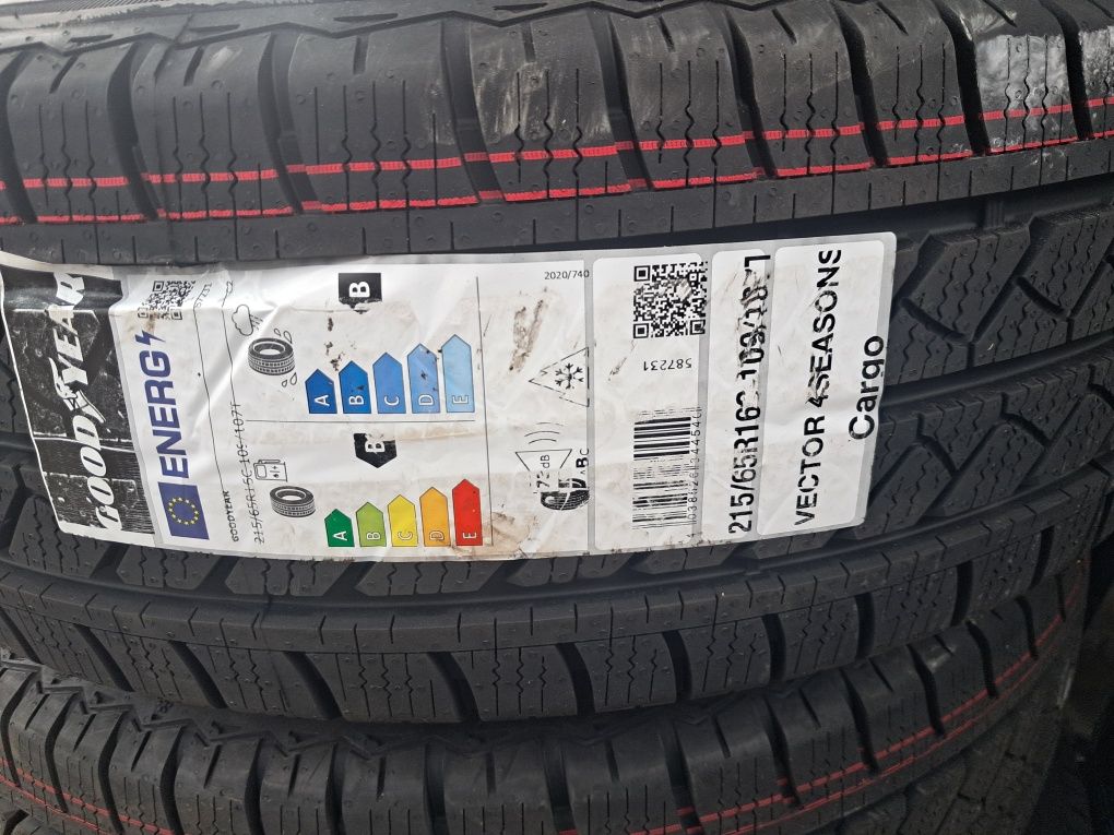 Komplet Opon Goodyear 215/65 r16 C