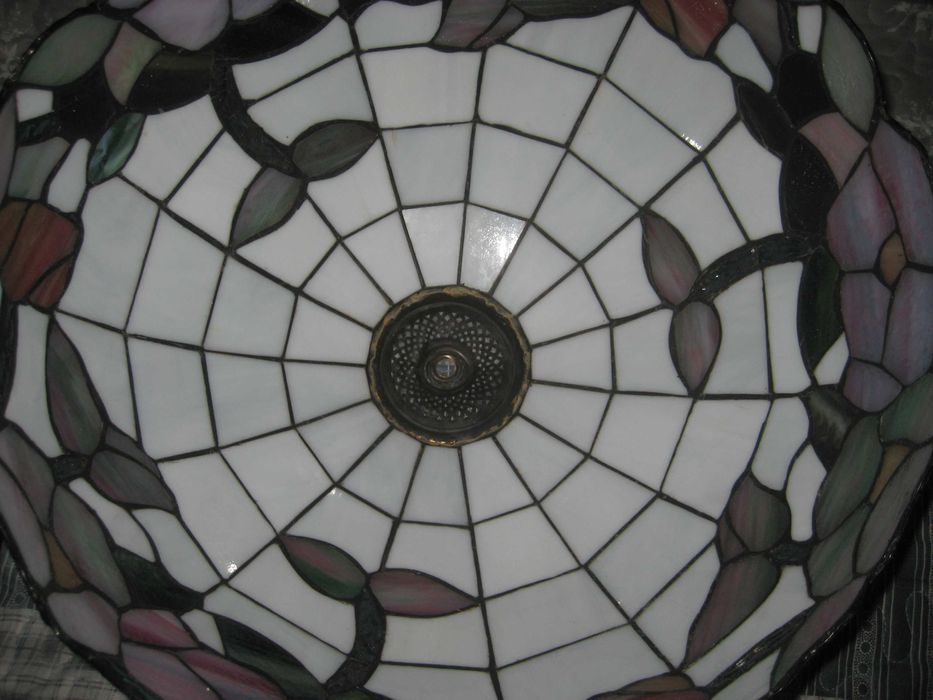 Duża lampa stojąca, klosz w stylu Tiffany,  jak nowa!