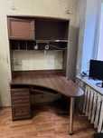 Продам компьютерный стол в хорошем состоянии