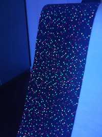 Wykładzina dywanowa świecąca pod UV - do pubu klubu kręgielni imprezy