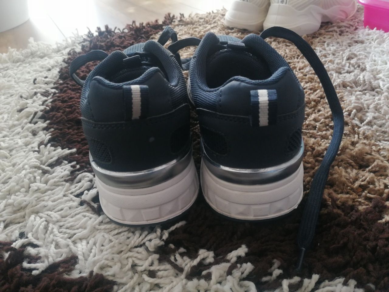 Buty adidasy sportowe Grecland rozmiar 37
