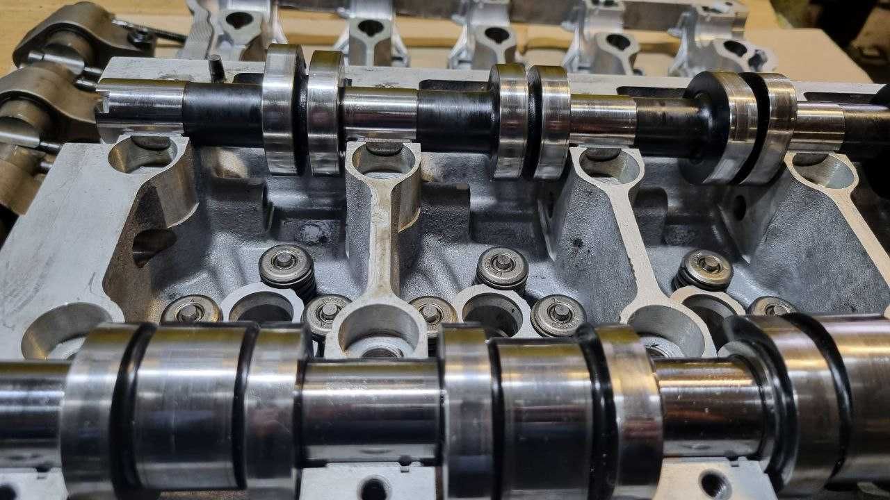 Розпредвали Распредвал Volkswagen Фольксваген 2.0tdi R03g1B