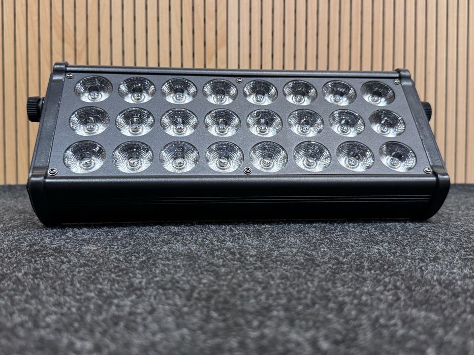 Alugo Projetores Floods Par LED para festas e eventos