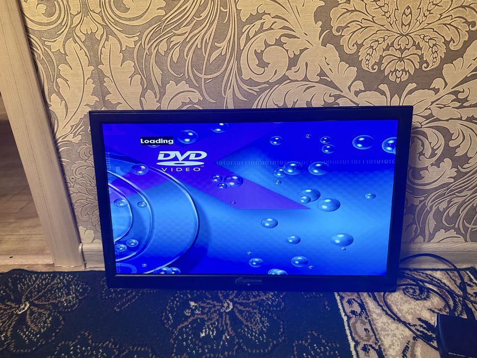 телевізор DigiHome LED 24 DVDHD