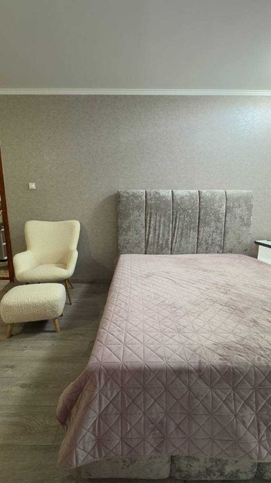 Двухкомнатная квартира под программы.