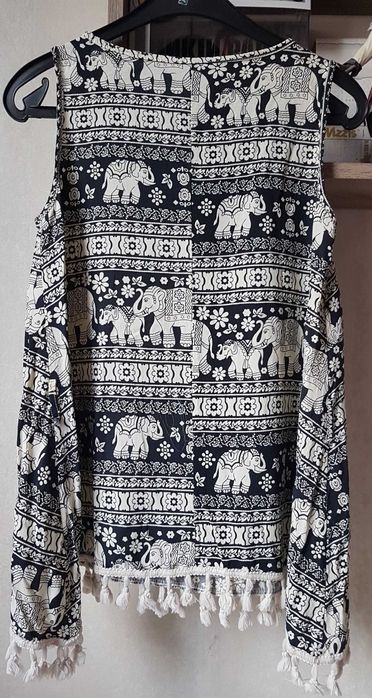 Bluzka na ramiączkach w słonie unika