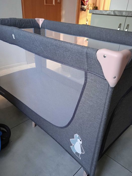 Łóżeczko turystyczne