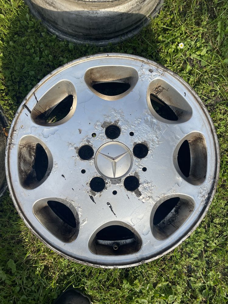 Диски ромашки mercedes 124