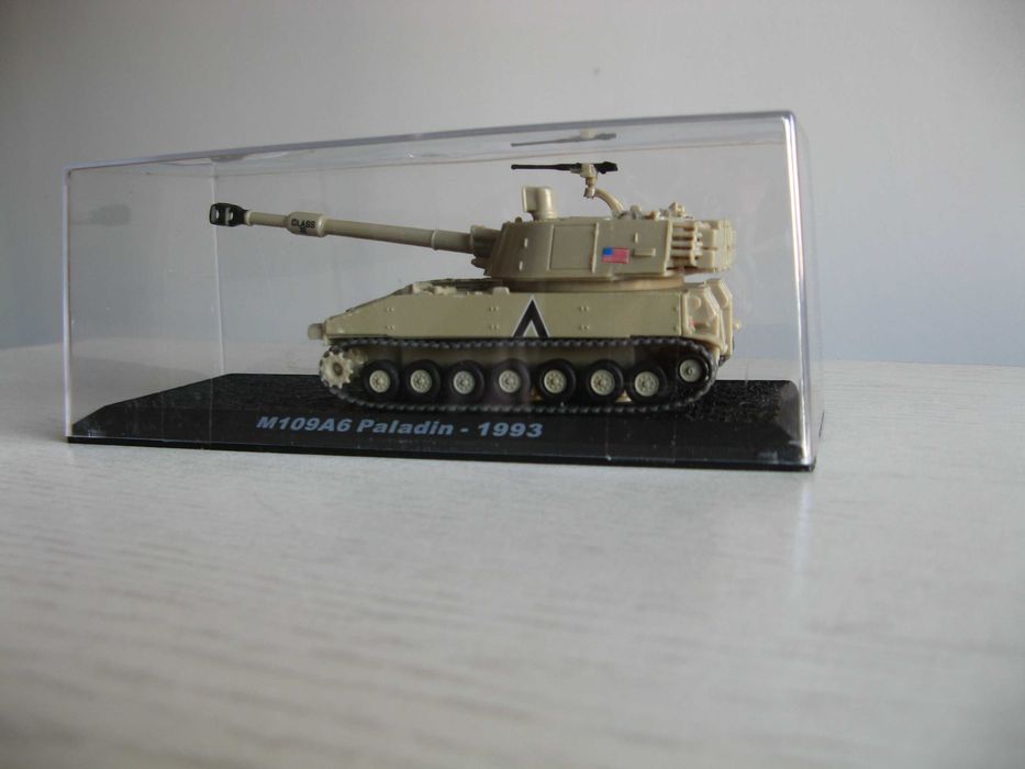 Amerykańska haubica samobieżna M109A6 Paladin, 1:72/Nowa!