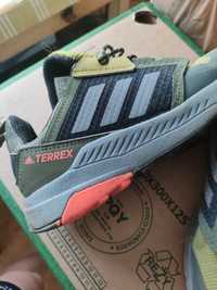 Buty Adidas 35,5