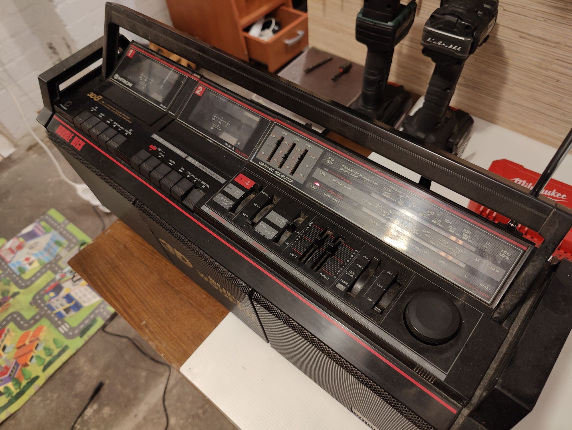 Hitachi super woofer 3D radiomagnetofon Sprawny