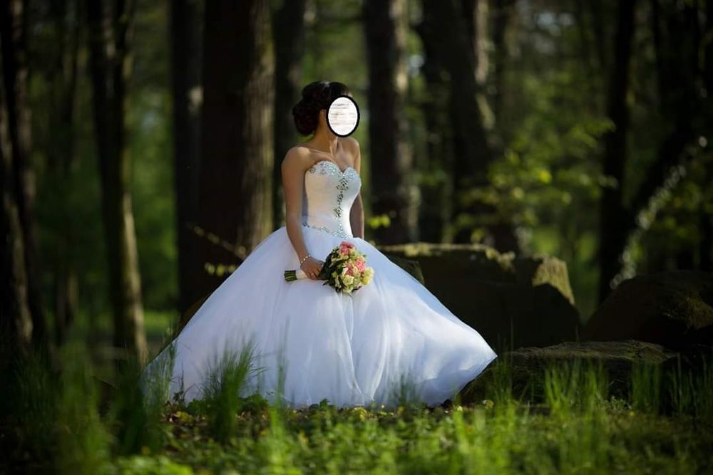 Suknia ślubna ksieżniczka