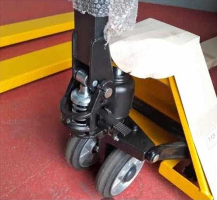 Porta Paletes 2500KG Rodas em Nylon 300€, ou poliuretano 310€