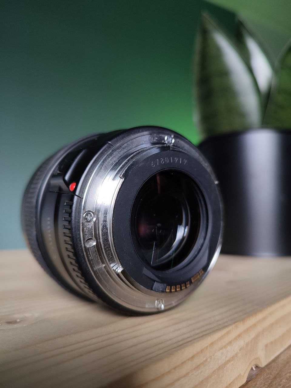 Canon EF 85mm/f1.8 USM + фільтр