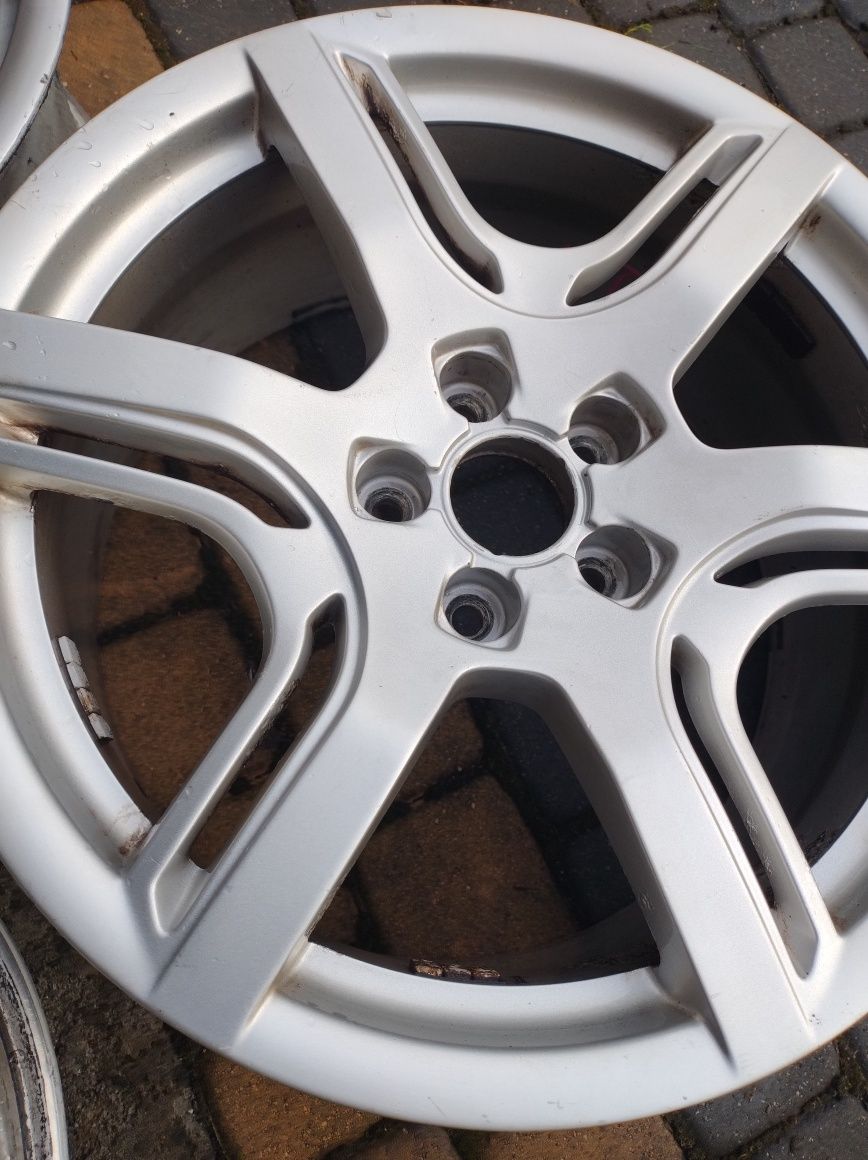 Felgi alufelgi  18 audi Q5 a3 A6 a5