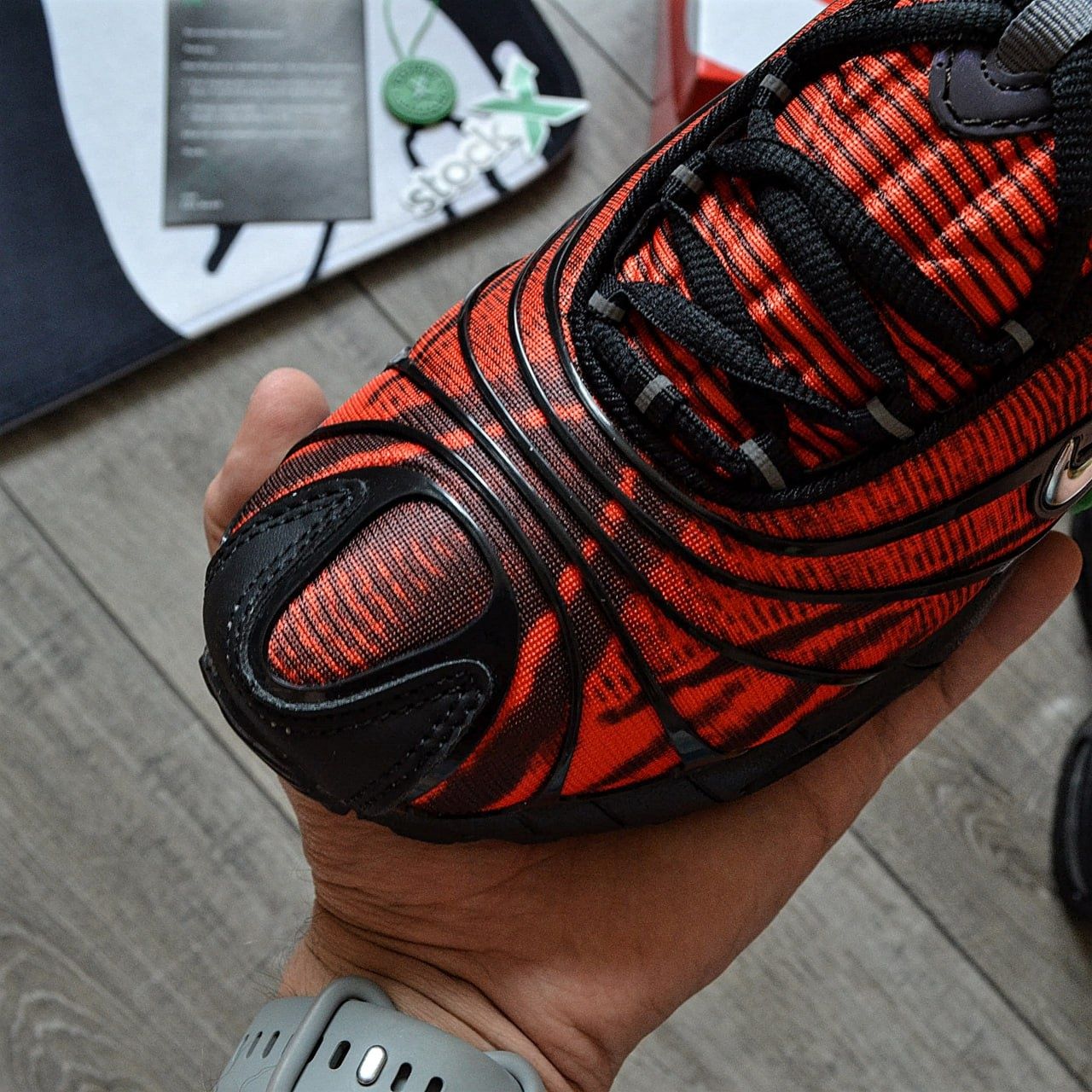 Кросівки чоловічі Skepta x Nike Air Max Tailwind 5 'Bloody Chrome' —