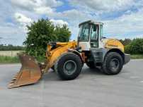 Liebherr L538  Ładowarka kołowa / Widły do palet / Łyżka /
